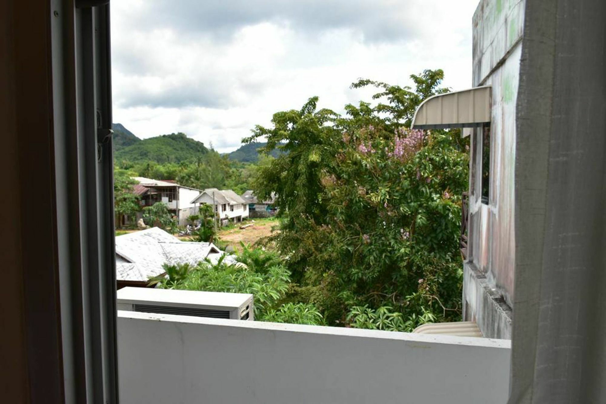 Hanna House Ban Khlong Haeng Zewnętrze zdjęcie